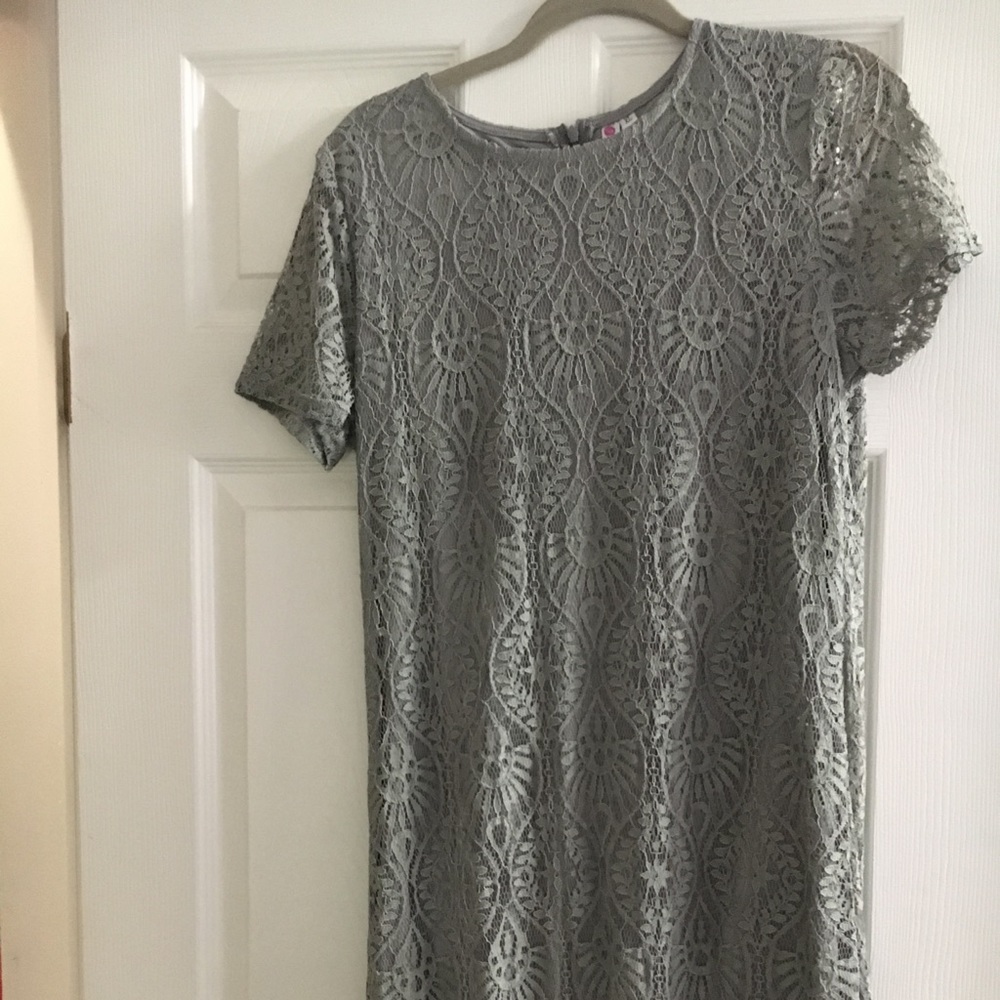 Grey lace sheath dress.